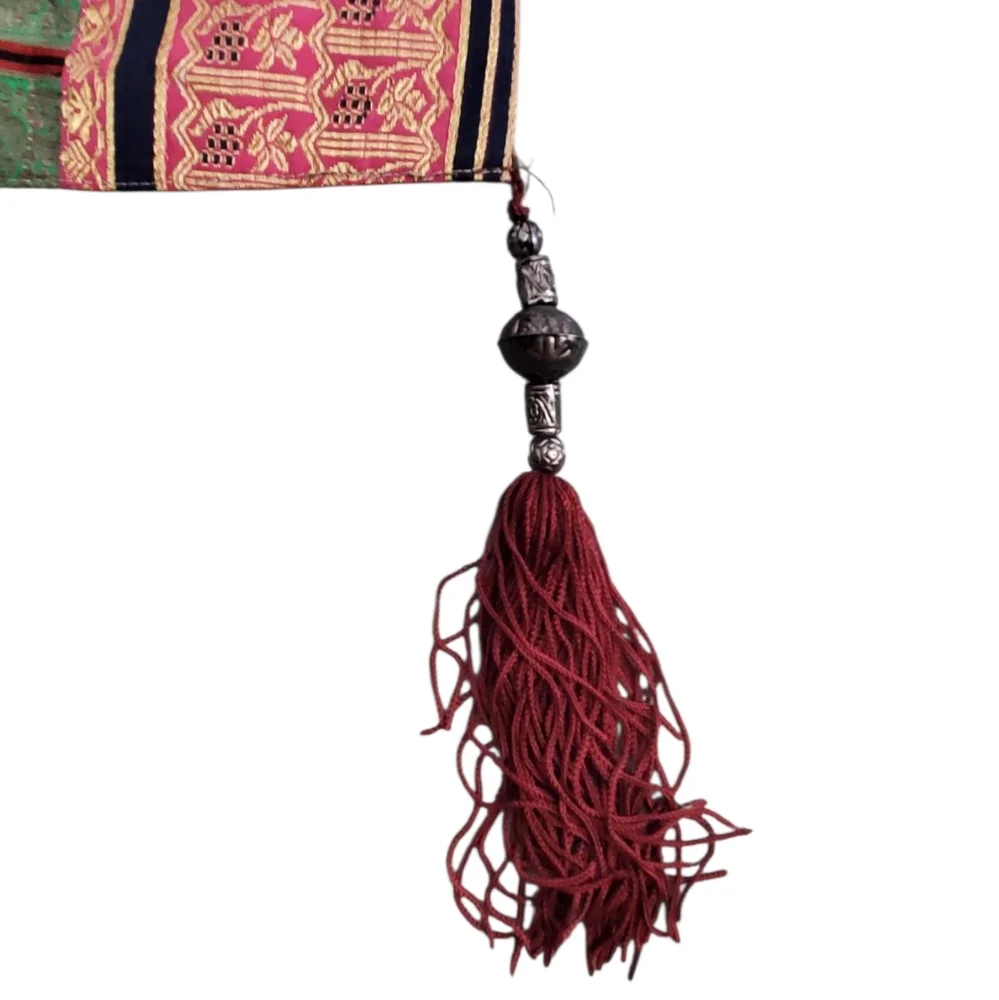 Pier 1 Imports Sari Throw with Metallic Accents. - Picture 2 of 8